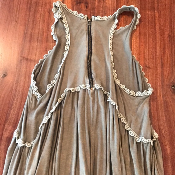 Top - Picture 3 of 4